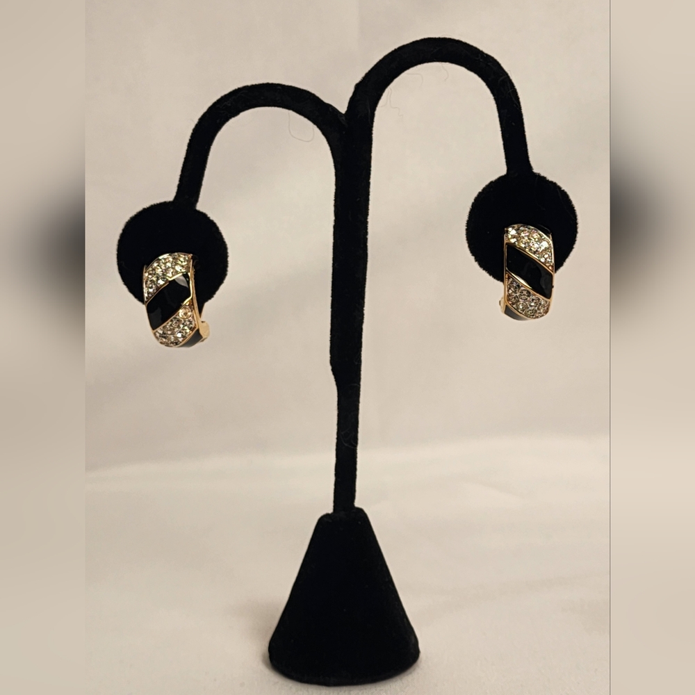 Vintage Goldtone Black Enamel Nina Ricci Clip-on Earrings With Rhinestones - Picture 1 of 10